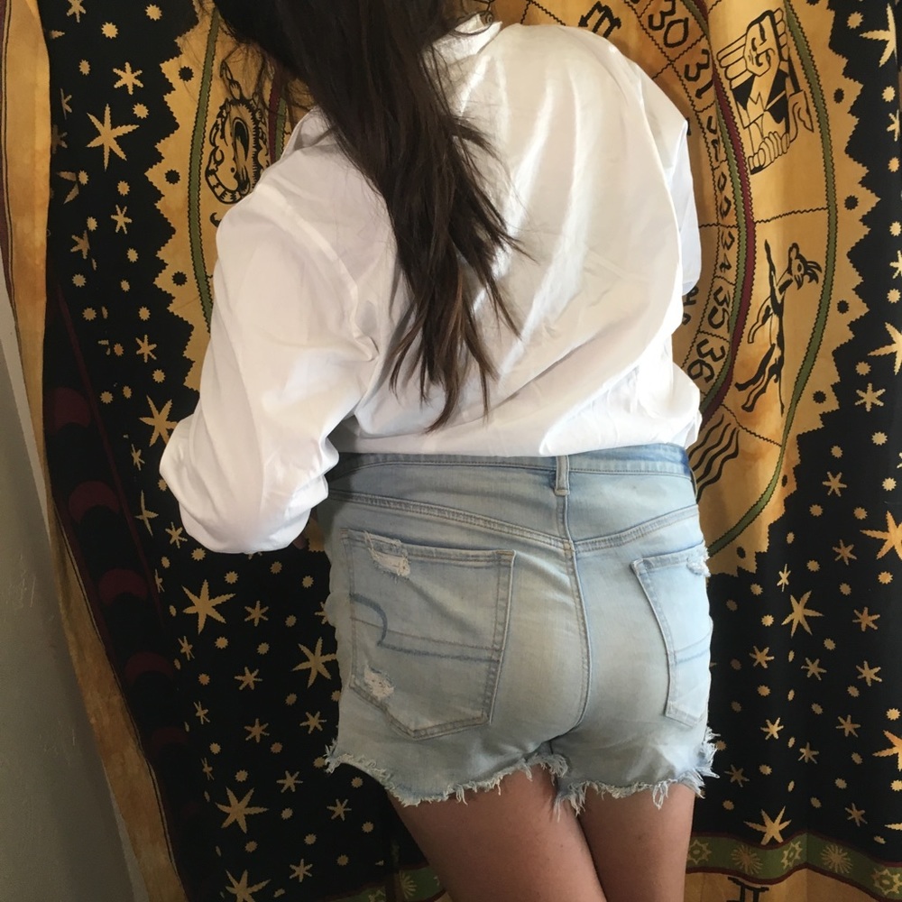 Beautiful breezy white button up